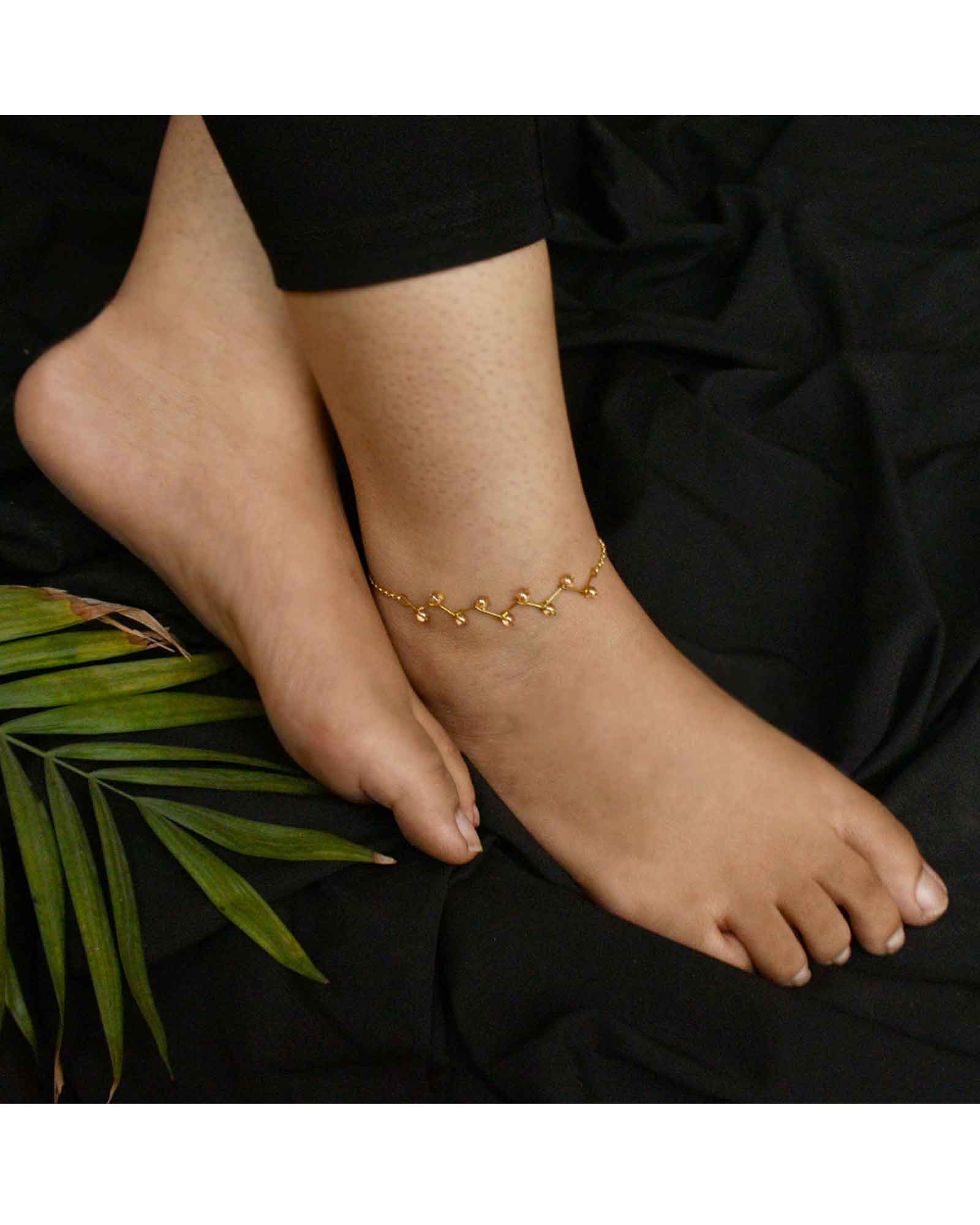 Twist Me Half Anklet