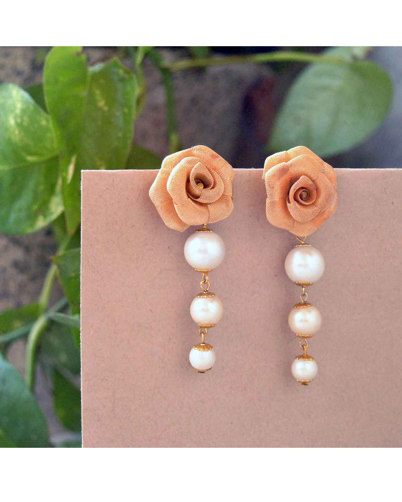 Rosy Day Earrings