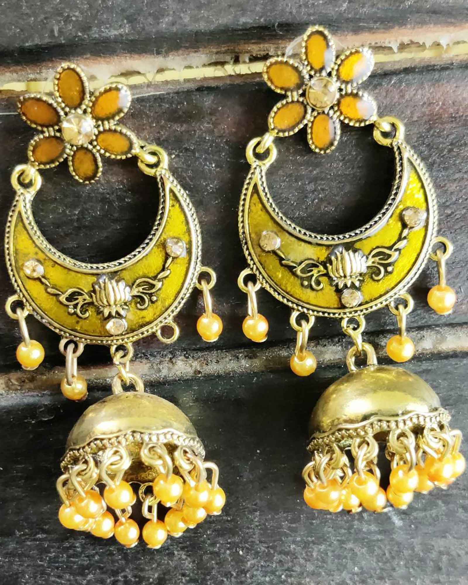 Gold Enamel Chandbalis