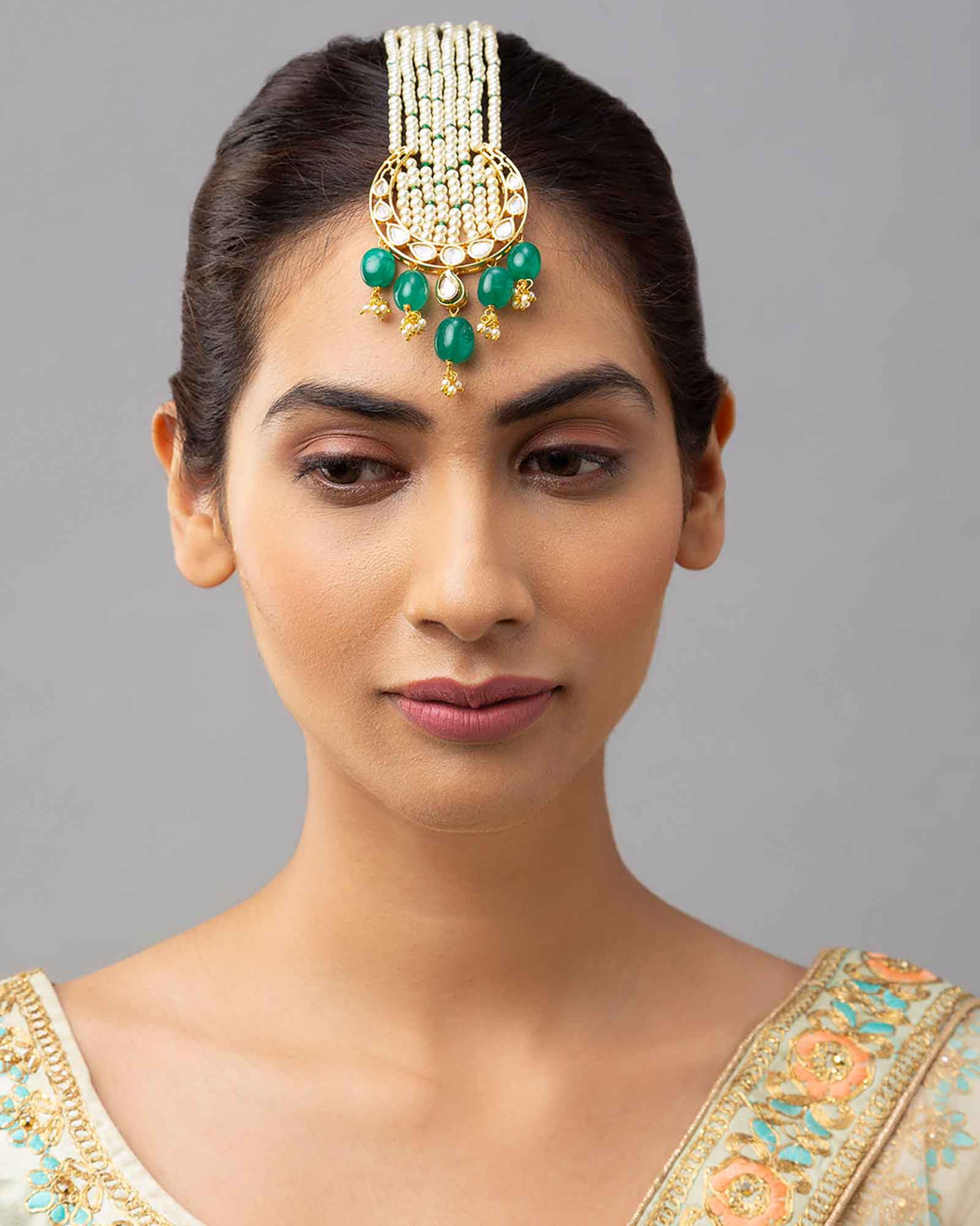 Beautiful Gold Hydro Kundan Polki Maang Tikka