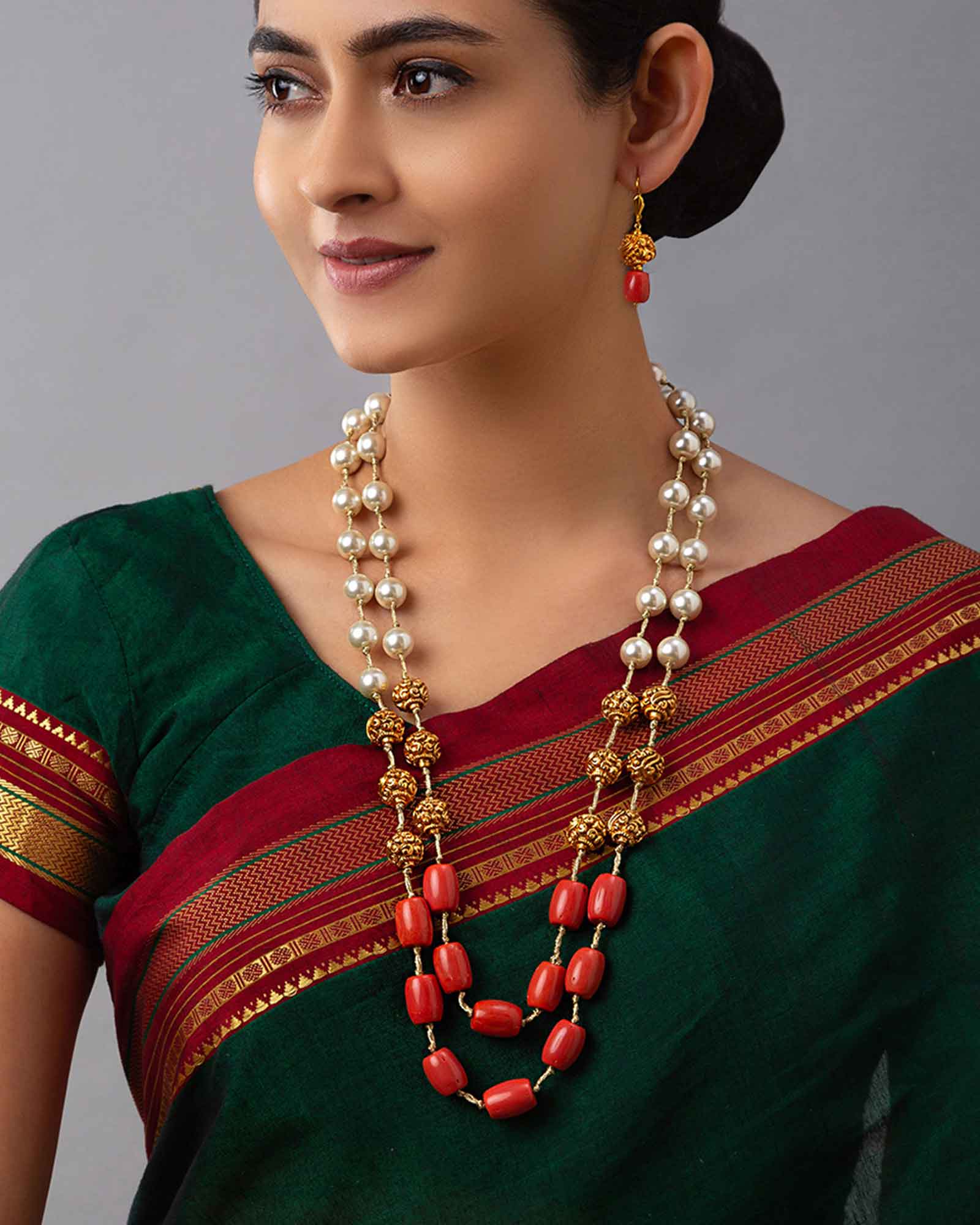 Deluxe Gold Necklace Set With Coral Beads And Shell Pearls 