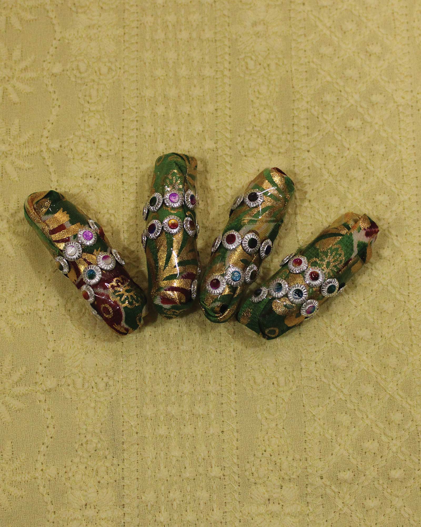 Decorative Indiya-Pindiya